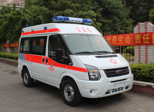全顺新时代短轴监护型救护车